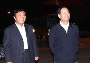 2011年10月15日，時任江蘇省委副書記、組織部長，現任中共中央政治局委員、中央統戰部部長石泰峰視察今世緣。